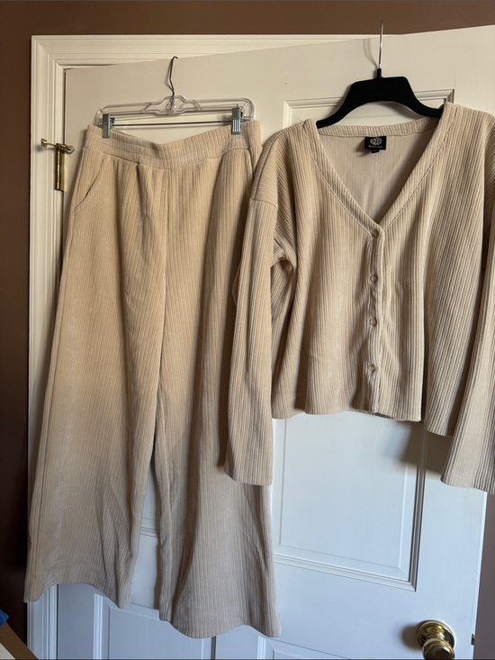 bobeau Pants - Cozy Ribbed Wide-Leg Pants 2 pc set in Cream by Bobeau
